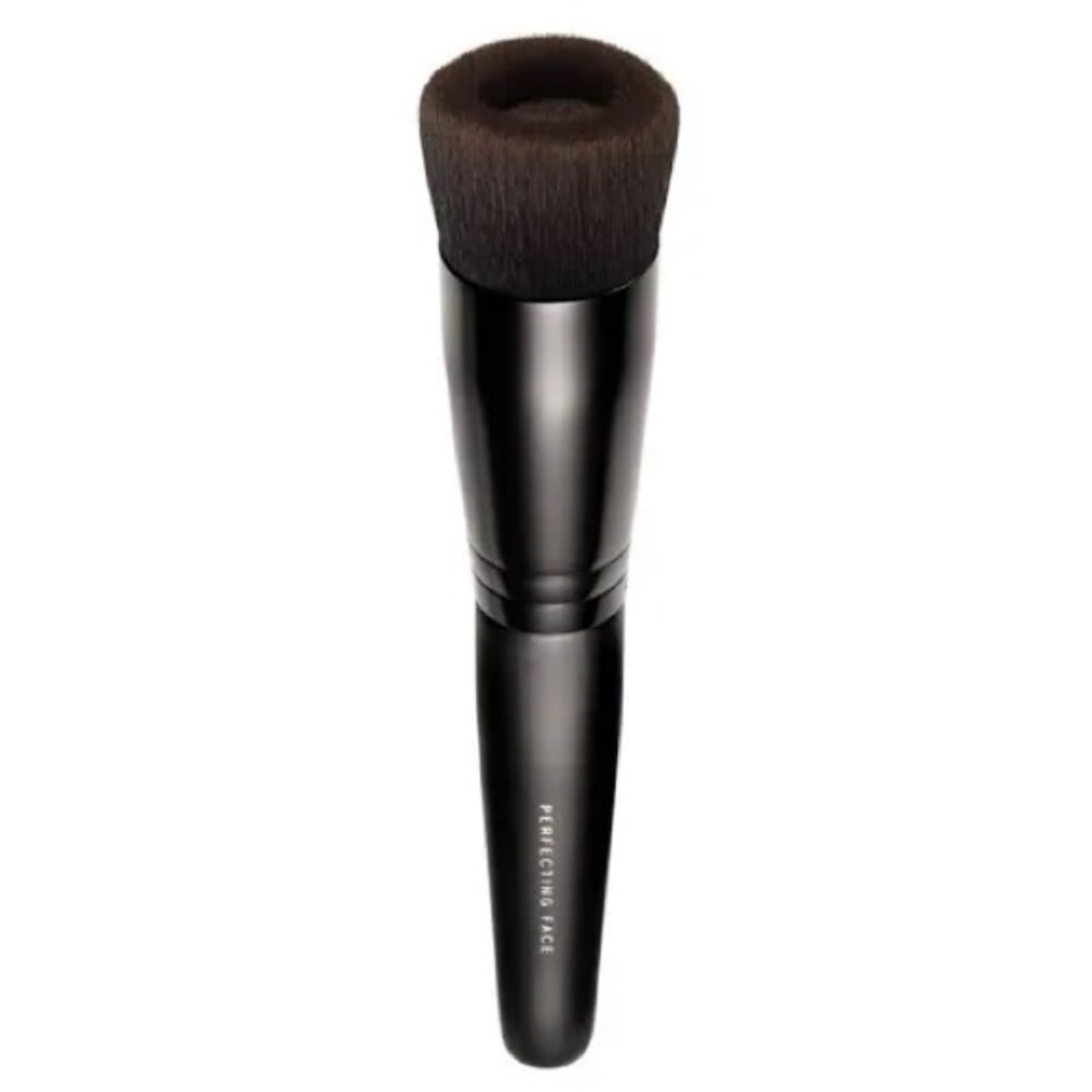 New bare minerals perfecting Face brush